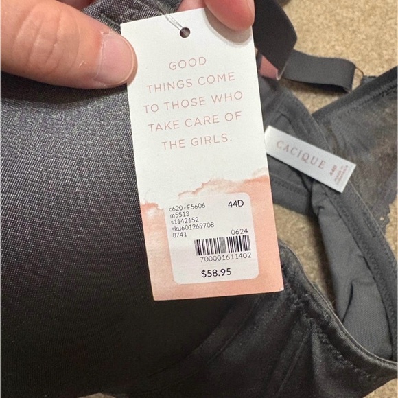 Cacique NWT 44D lace detail boost plunge bra - Picture 3 of 4